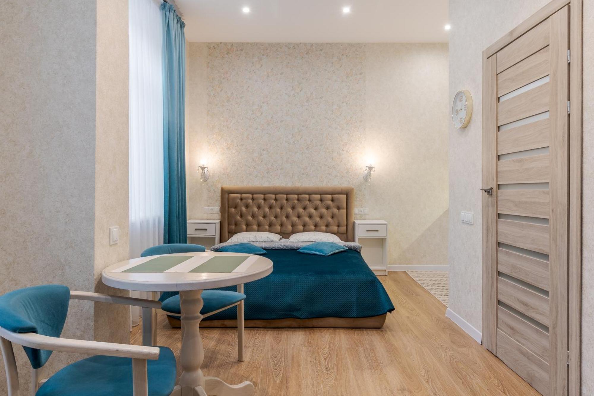 Luxury Flat Near Opera Apartman Lviv Kültér fotó